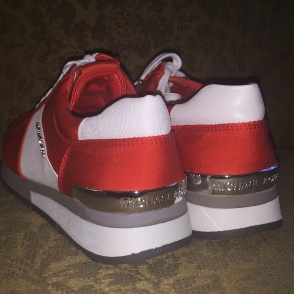 SATIN ALLIE TRAINER SNEAKERS 👟 - Picture 3 of 8